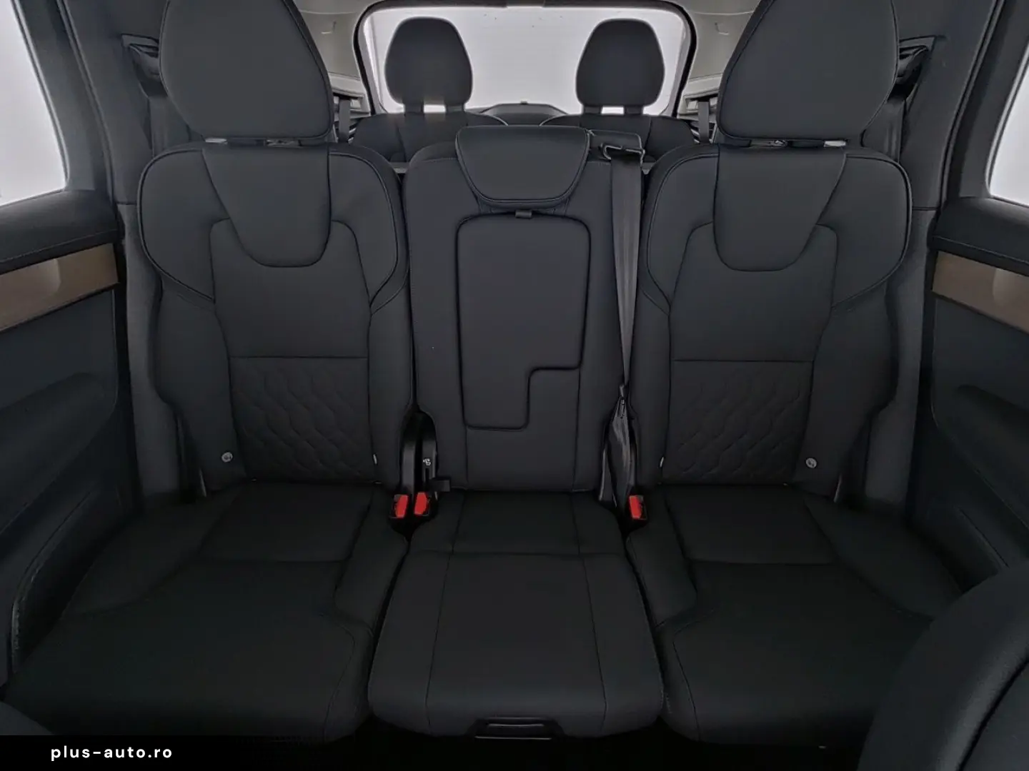 VOLVO XC90 T8 Plus Dark