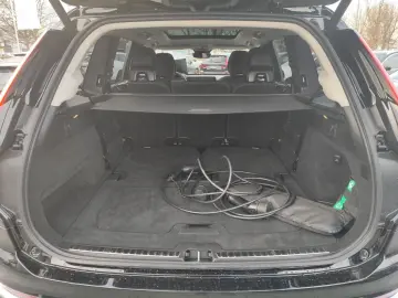 VOLVO XC90 T8 Plus Bright Plug-In Hybrid AWD