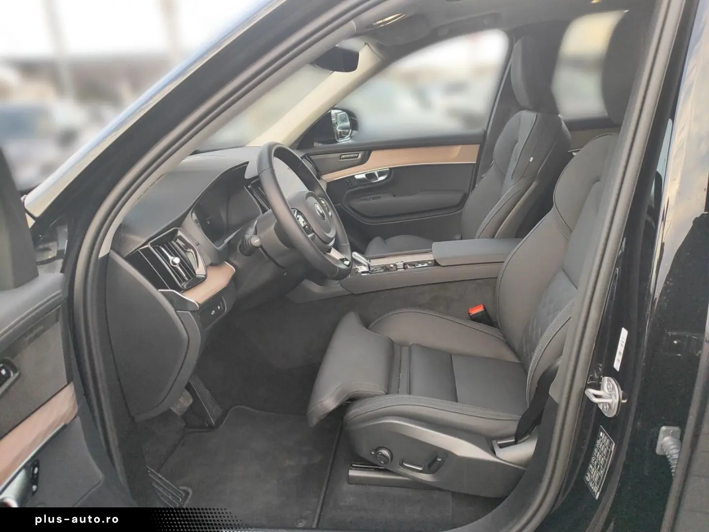 VOLVO XC90 T8 Plus Bright Plug-In Hybrid AWD