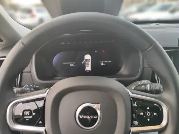 VOLVO XC90 T8 Plus Bright Plug-In Hybrid AWD