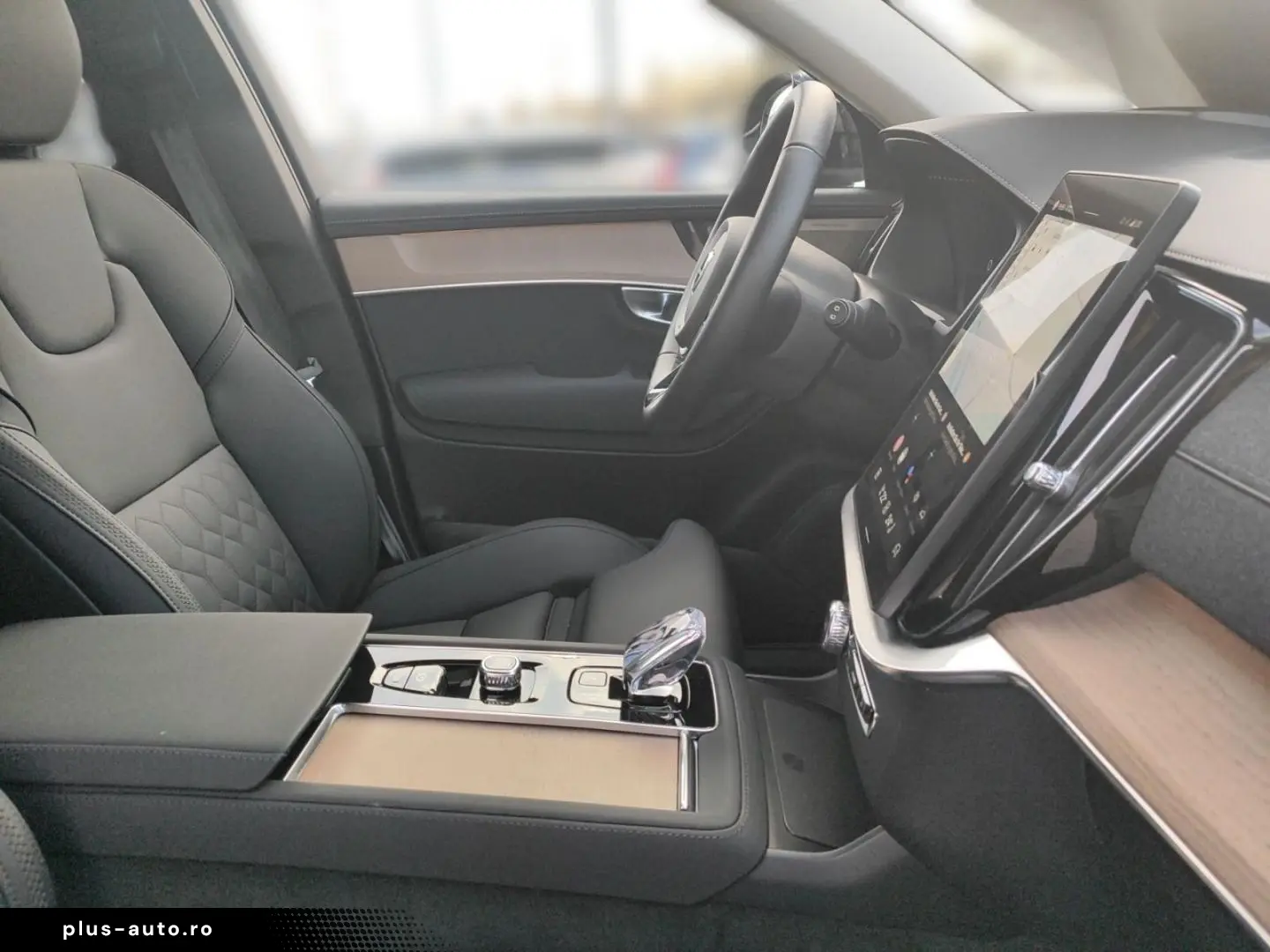 VOLVO XC90 T8 Plus Bright Plug-In Hybrid AWD