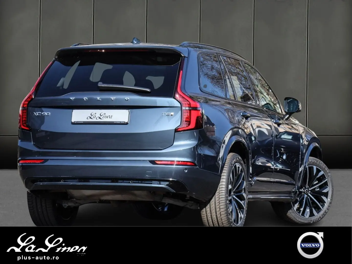 VOLVO XC90 T8 AWD Plus Dark