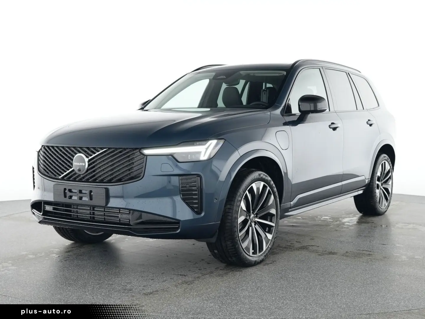 VOLVO XC 90 T8 Plus Dark Recharge Plug-In Hybrid AWD
