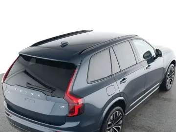 VOLVO XC 90 T8 Plus Dark Recharge Plug-In Hybrid AWD