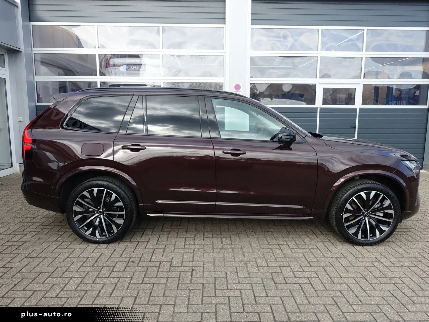 VOLVO XC90 Plus Dark T8 AWD Plug-in hybrid