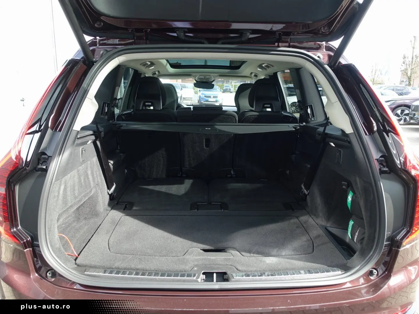 VOLVO XC90 Plus Dark T8 AWD Plug-in hybrid