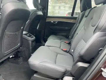 VOLVO XC90 T8 Plus Dark