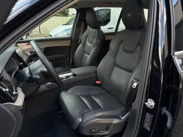 VOLVO XC90 T8 Plus Bright He-Up B&W Nappa 360  PANO