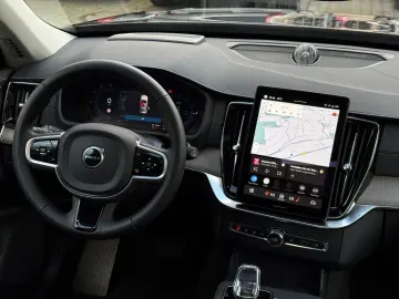 VOLVO XC90 T8 Plus Bright He-Up B&W Nappa 360  PANO