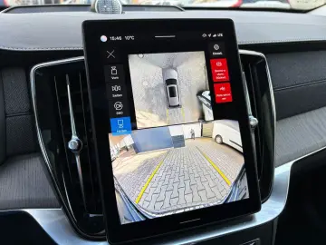 VOLVO XC90 T8 Plus Bright He-Up B&W Nappa 360  PANO