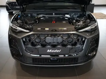 Audi SQ5 TFSI quattro   Pano   HuD  Carbon   B&O
