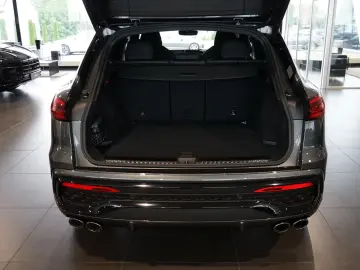 Audi SQ5 TFSI quattro   Pano   HuD  Carbon   B&O