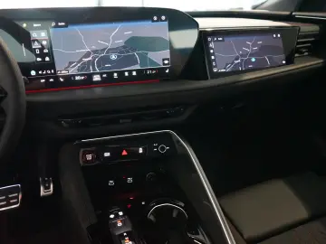 Audi SQ5 TFSI quattro   Pano   HuD  Carbon   B&O