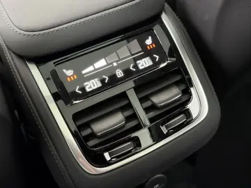 VOLVO XC90 T8 AWD Plus Bright AWD