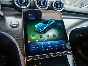 MERCEDES-BENZ C 180   AMG MEMO KAMERA SPUR PDC SHZ