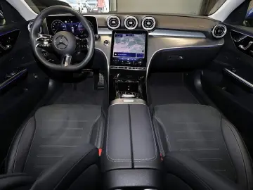 MERCEDES-BENZ C 180 AMG Edition  DISTRONIC 360 MEMORY 18