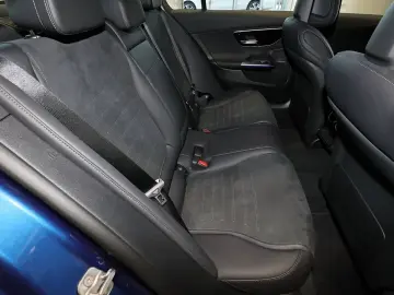 MERCEDES-BENZ C 180 AMG Edition  DISTRONIC 360 MEMORY 18