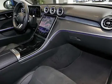 MERCEDES-BENZ C 180 AMG Edition  DISTRONIC 360 MEMORY 18