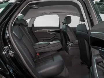 Audi A8 50 TDI Q S LINE HD-MATRIX LM20 KAMERA