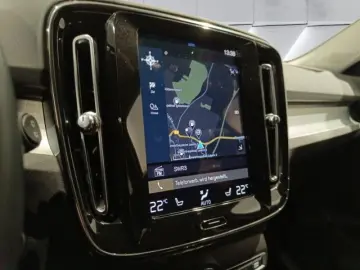 VOLVO XC40 Plug-In Hybrid 2WD Recharge T4