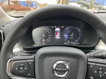 VOLVO XC40 T5 Inscription Expression