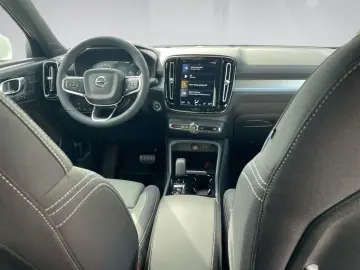 VOLVO XC 40 T4 2WD Plus Bright Plug-In