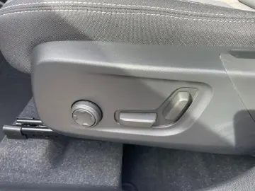 VOLVO XC 40 T4 2WD Plus Bright Plug-In