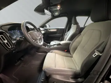 VOLVO XC40 T4 2WD PHEV Plus Dark