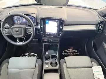 VOLVO XC40 Recharge Plug-In Hybrid