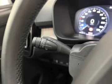 VOLVO XC40 Recharge Plug-In Hybrid