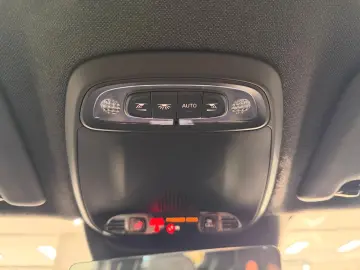 VOLVO XC40 Recharge Plug-In Hybrid