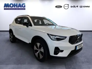 VOLVO XC40 T4 Recharge Plus Dark Plug-In Hybrid