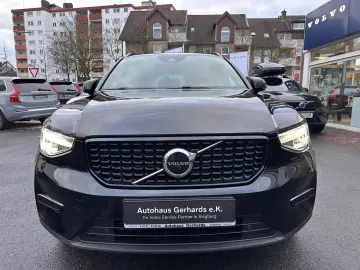 VOLVO XC 40 T5 Plug in Plus Dark