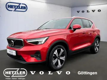 VOLVO XC40 Core Recharge Plug-In Hybrid 2WD StandHZG D