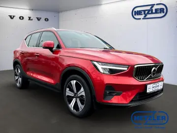 VOLVO XC40 Core Recharge Plug-In Hybrid 2WD