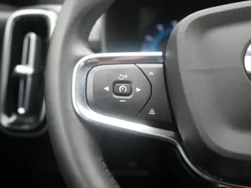 VOLVO XC40 Pro Recharge