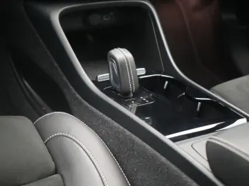 VOLVO XC40 Pro Recharge