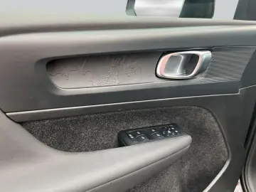 VOLVO XC40 Recharge 78 kWh Twin Motor Plus