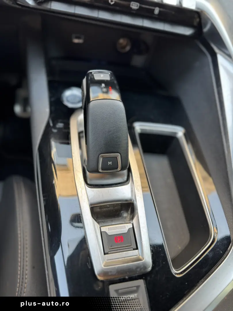 2019 Peugeot 3008 1.5 BLUEHDI GT LINE S&S EAT8 130 CP