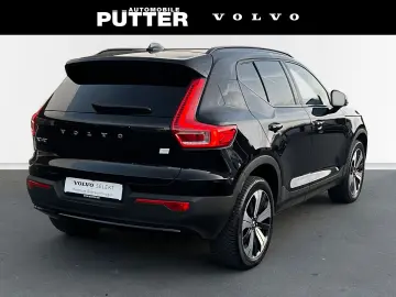 VOLVO XC40 Recharge Twin Motor AWD Plus