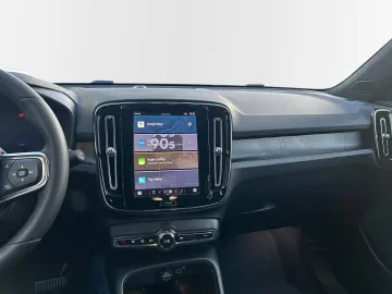 VOLVO XC40 Recharge Twin Motor AWD Plus