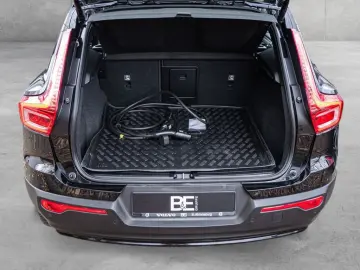 VOLVO XC40 Recharge Twin Motor AWD