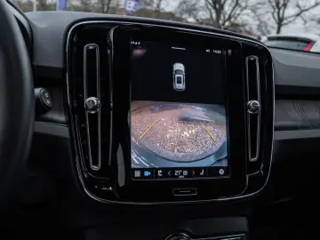 VOLVO XC40 Recharge Twin Motor AWD