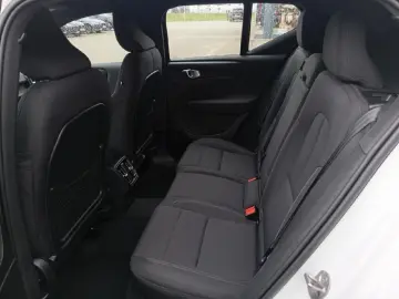 VOLVO XC40 Twin Core Pure Electric AWD