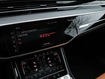 Audi A8 50 TDI quat. S line Ultrablau! OLED SoftClose