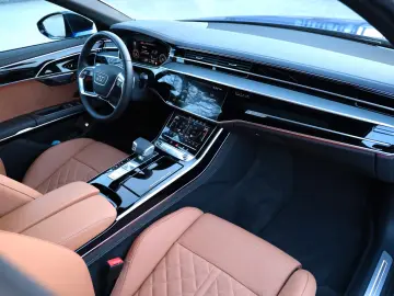 Audi A8 50 TDI quat. S line Ultrablau! OLED SoftClose