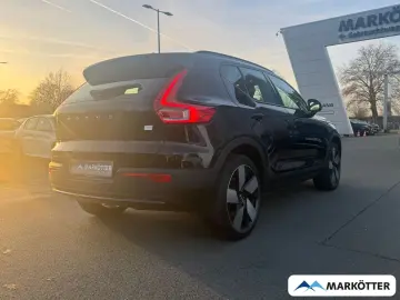 VOLVO XC40 AWD Core Recharge