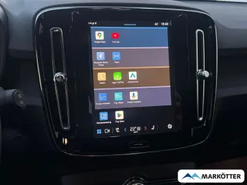 VOLVO XC40 AWD Core Recharge