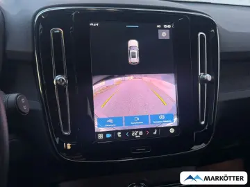 VOLVO XC40 AWD Core Recharge