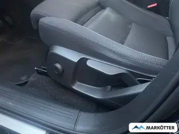 VOLVO XC40 AWD Core Recharge